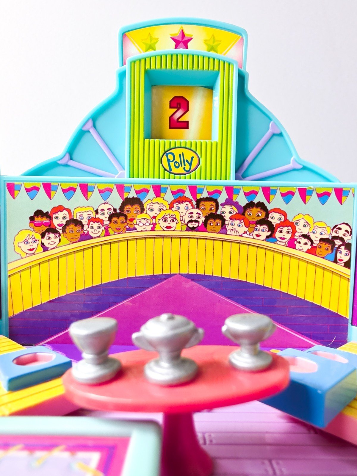 Polly Pocket Mattel BlueBird Toys - Magic Floor Turnfest 1999 Gymnastik Bühne - nerdyvana.com