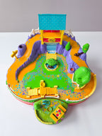 Polly Pocket Mattel BlueBird Toys Rockin’ Playground 1998 Retro Spielplatz 90s - nerdyvana.com