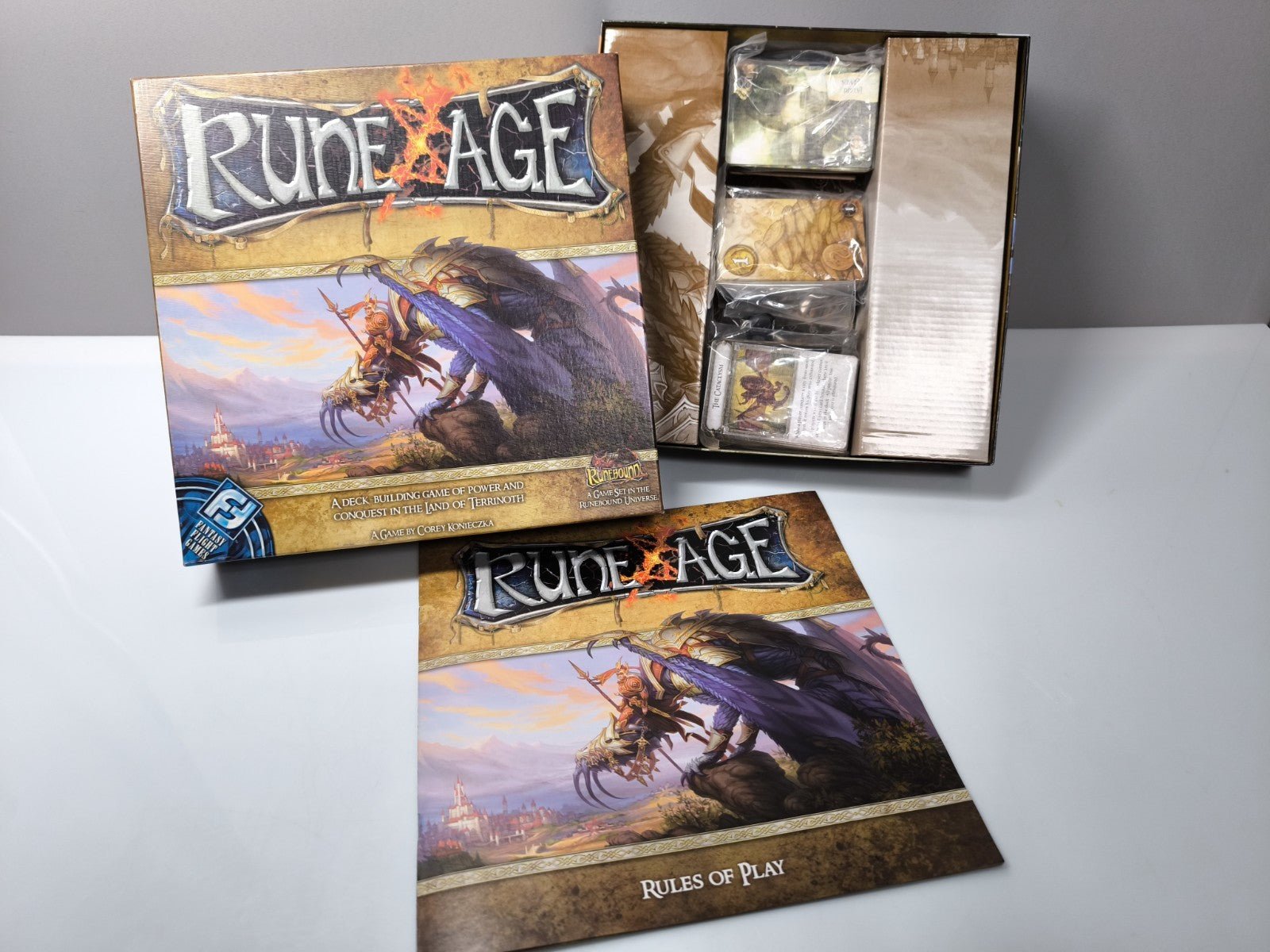 Rune Age Deckbuilding Brettspiel 252 Karten FFG Terrinoth Runebound komplett OVP - nerdyvana.com