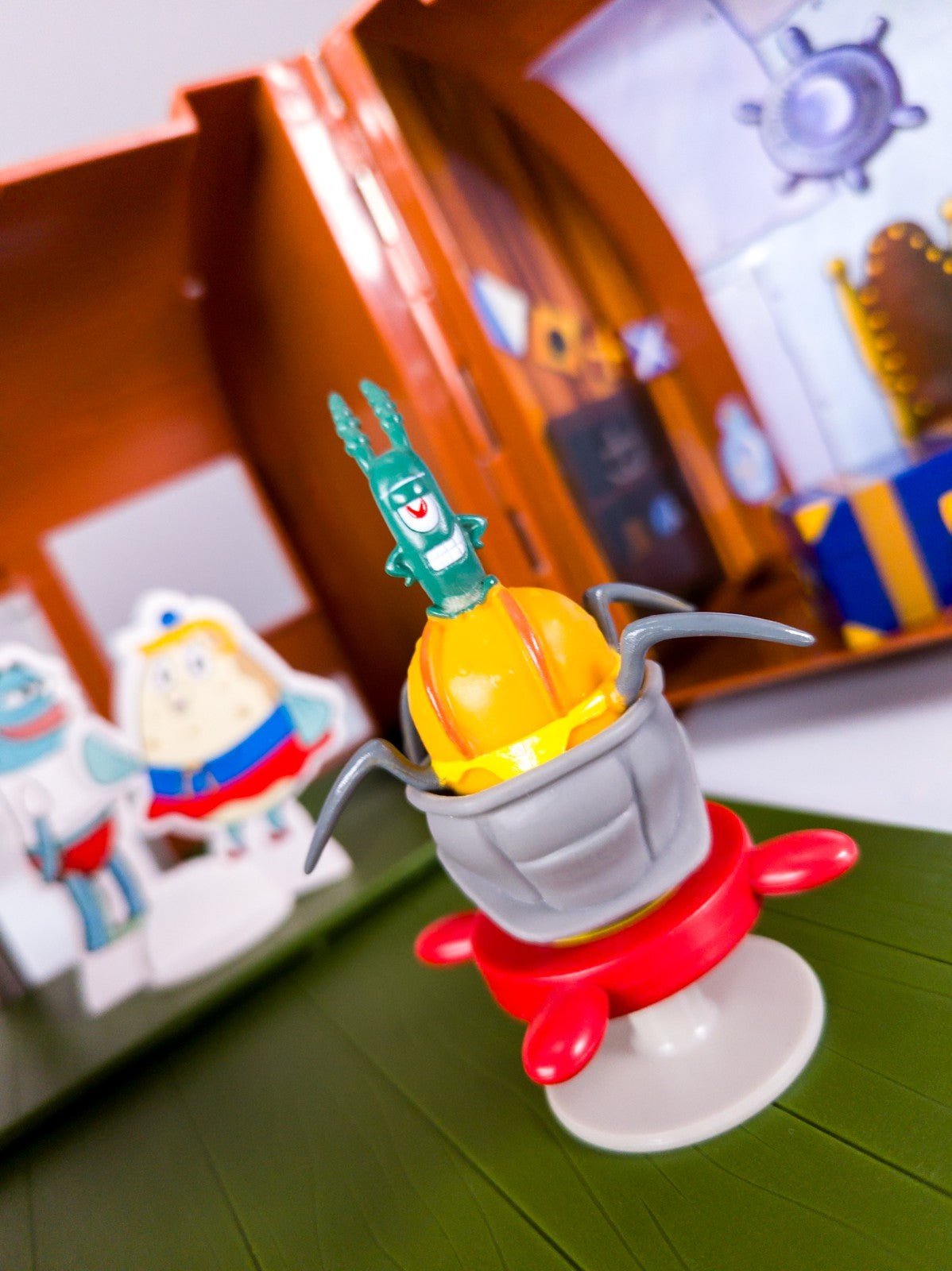 SpongeBob Schwammkopf Krusty Krab Spielset 2013 Simba Toys komplett 27 - tlg RAR - nerdyvana.com