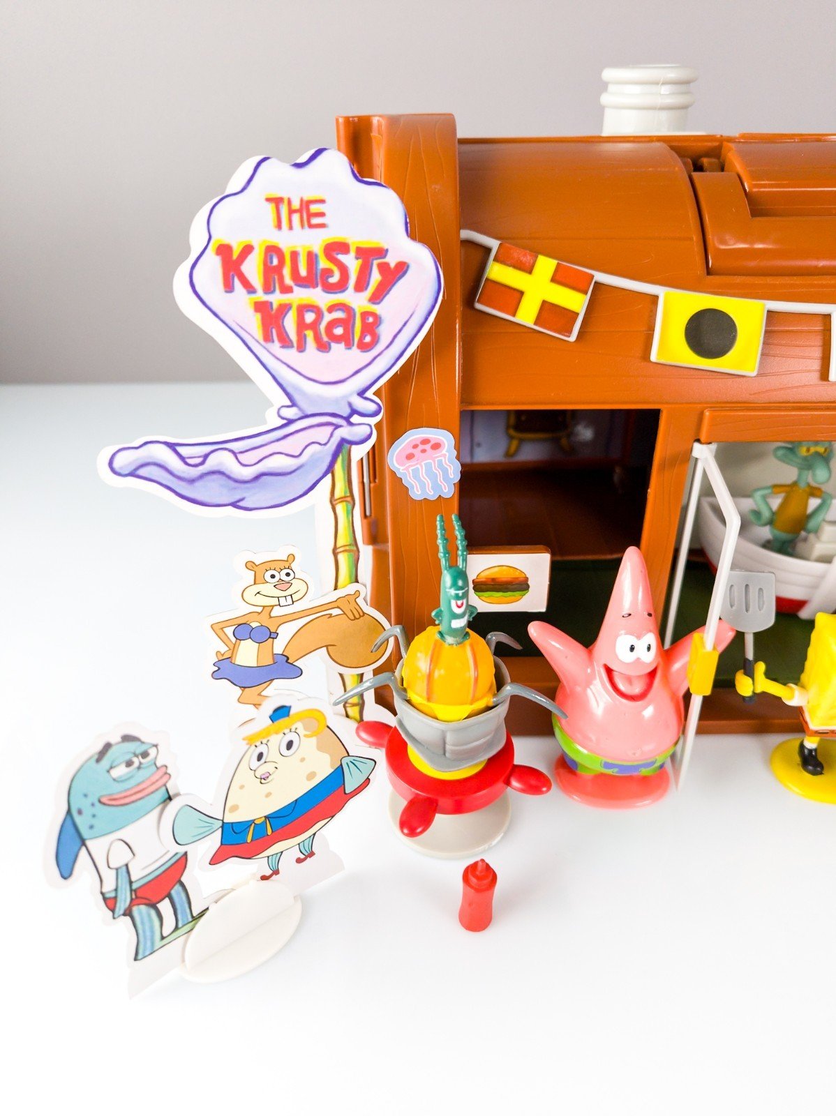 SpongeBob Schwammkopf Krusty Krab Spielset 2013 Simba Toys komplett 27 - tlg RAR - nerdyvana.com