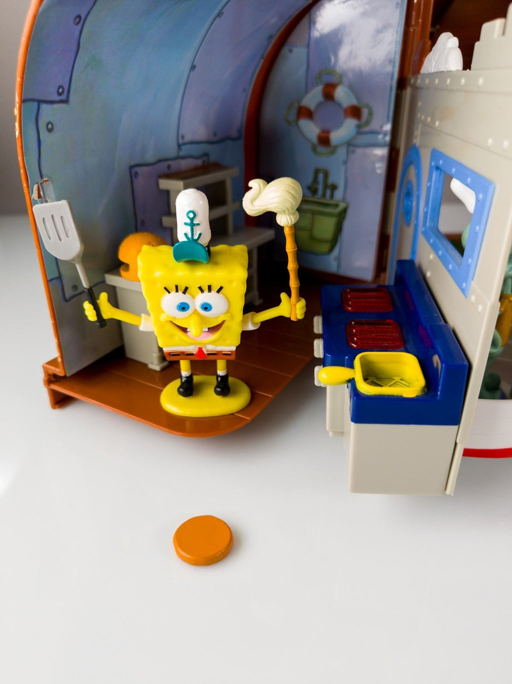 SpongeBob Schwammkopf Krusty Krab Spielset 2013 Simba Toys komplett 27 - tlg RAR - nerdyvana.com