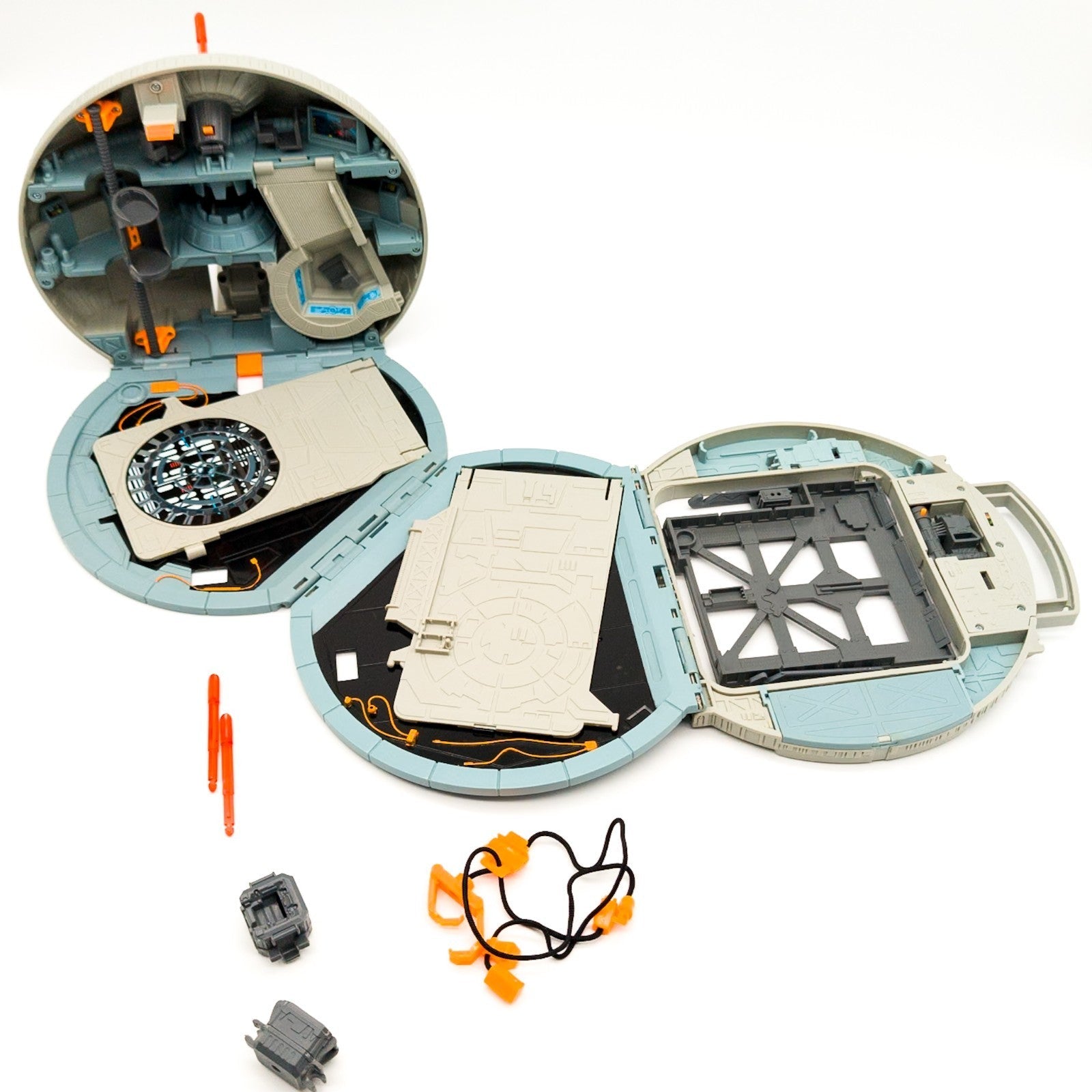 Star Wars Micro Machines Action Fleet Todesstern Death Star Spielset 1996 Rar - nerdyvana.com
