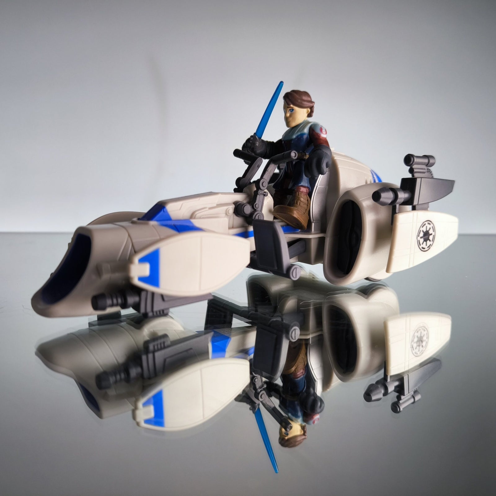 Star Wars Rebel Scooter C - 060A mit Luke Skywalker Figur 2011 Hasbro Playskool - nerdyvana.com