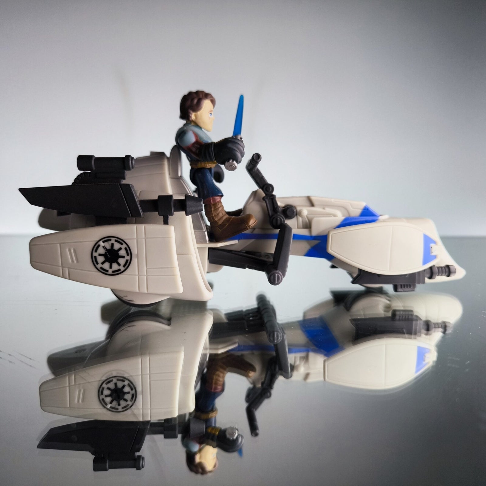 Star Wars Rebel Scooter C-060A mit Luke Skywalker Figur 2011 Hasbro Playskool - nerdyvana.com