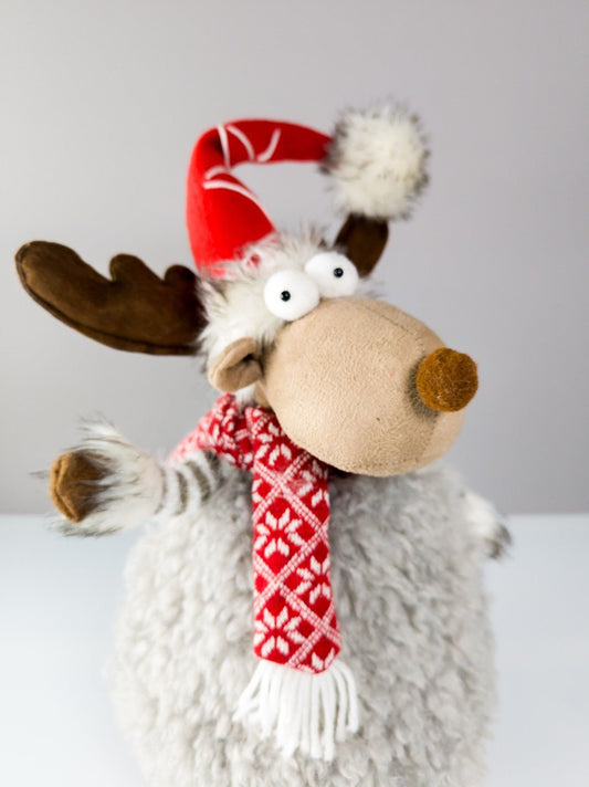 Weihnachts-Elch Figur Tier Stehaufmännchen Zipfelmütze & Schal ca. 40 cm Deko - nerdyvana.com